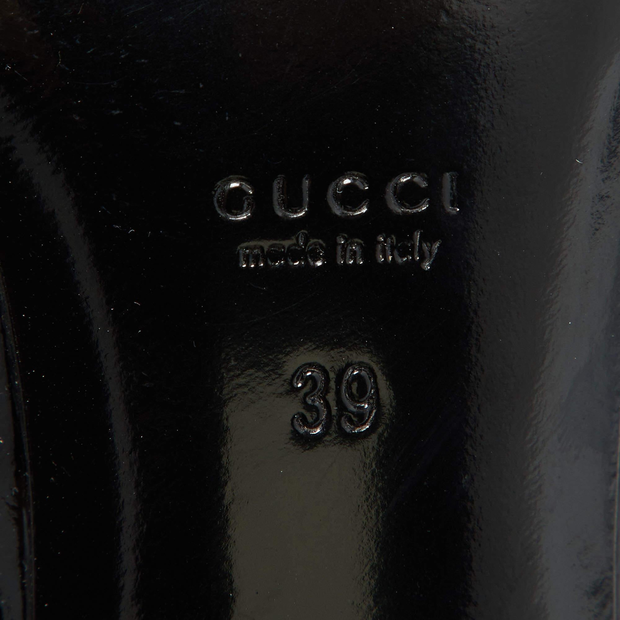 Gucci - Escarpins Lifford en cuir verni noir à bouts ronds - Taille 39 en vente 2