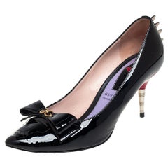 Gucci Black Patent Leather Spiked Pumps Size 38