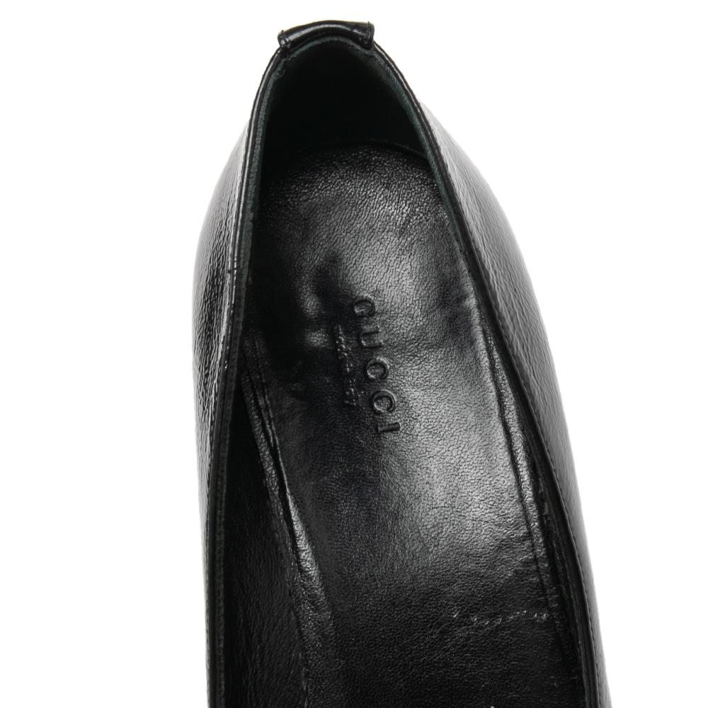 Gucci Black Patent Leather Wedge Round Toe Pumps Size 40 4