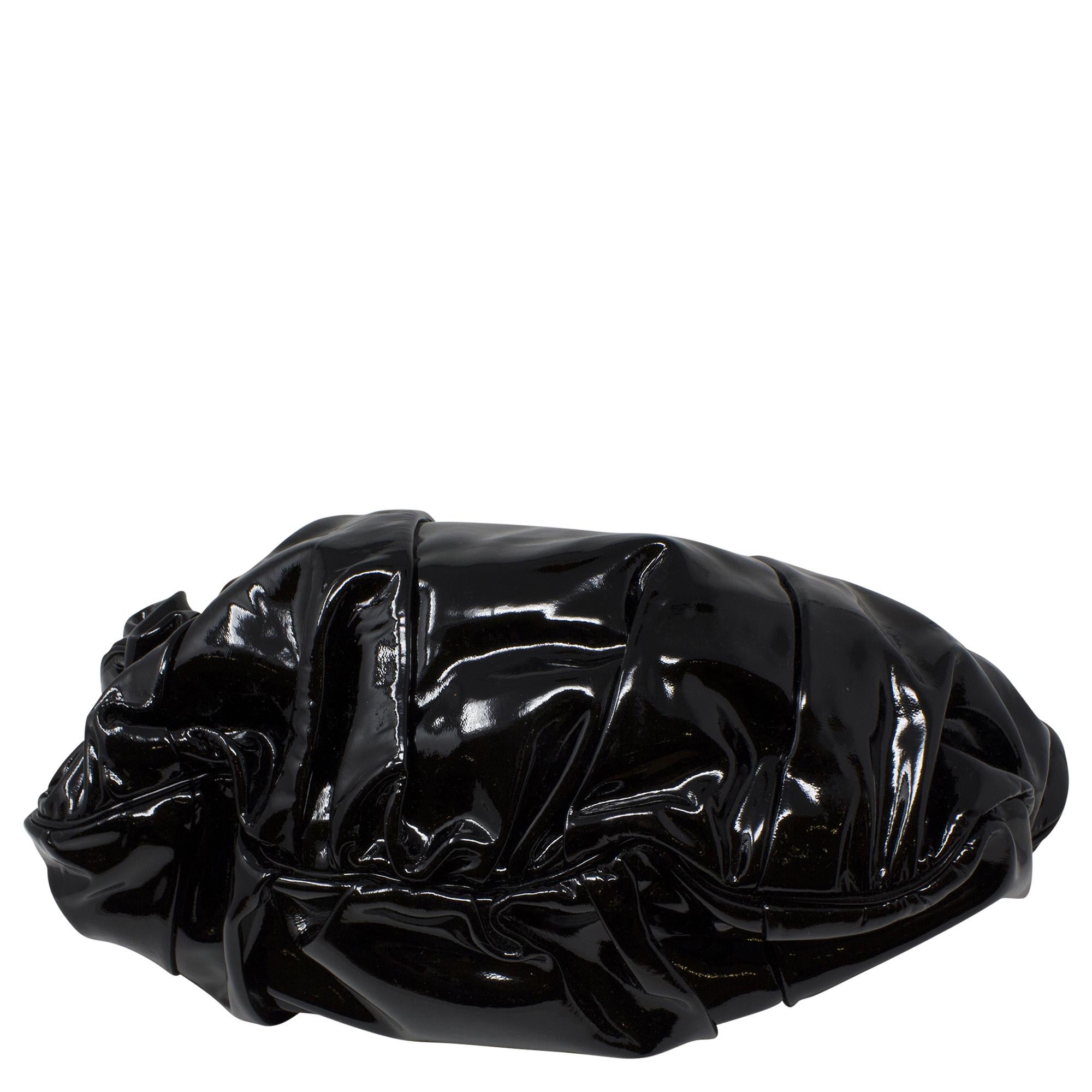 Fourre-tout verni noir de Gucci Unisexe en vente