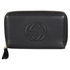 Gucci Black Pebbled Calfskin Medium Soho Zip Around Wallet