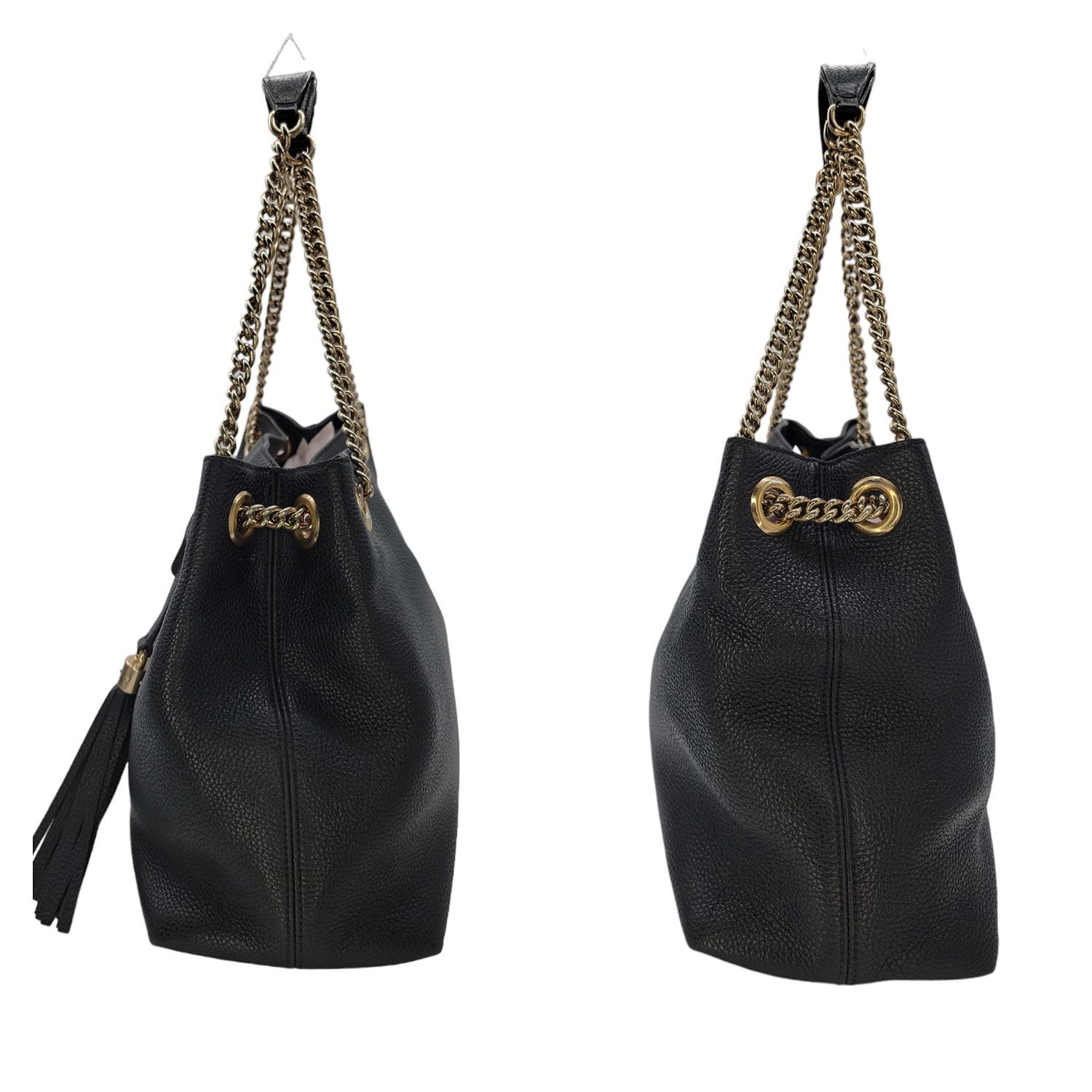 Nero Gucci - Tote a catena Soho in pelle di vitello nera e ciottoli in vendita