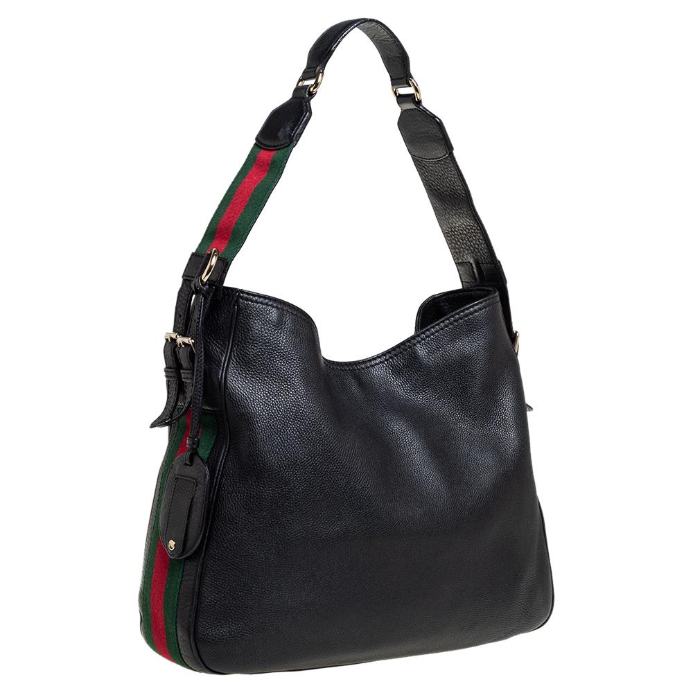 Women's Gucci Black Pebbled Leather Medium Heritage Shoulder Bag