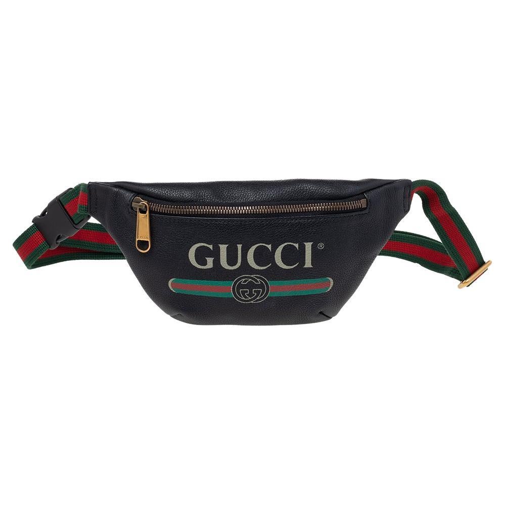 Gucci Black Pebbled Leather Small Logo Web Belt Bag For Sale at 1stDibs