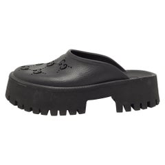 Gucci Black Perforated GG Rubber Slip On Sandals Size 37 Gucci Black Perforated GG Rubber Slip On Sandals Size 37