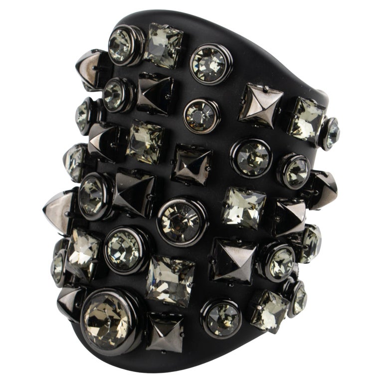Gucci Black Crystal Logo Cuff Bracelet GUCCI CRYSTAL LOGO CUFF BRACELET – Rewind Couture main image 4