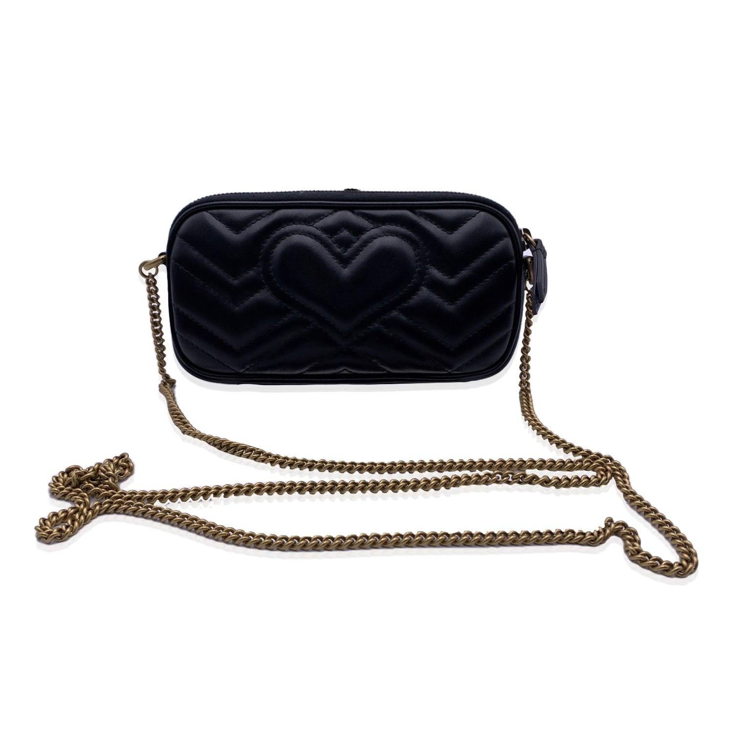Gucci Marmont WOC Brieftasche auf Kette aus schwarzem gestepptem Leder für Damen oder Herren