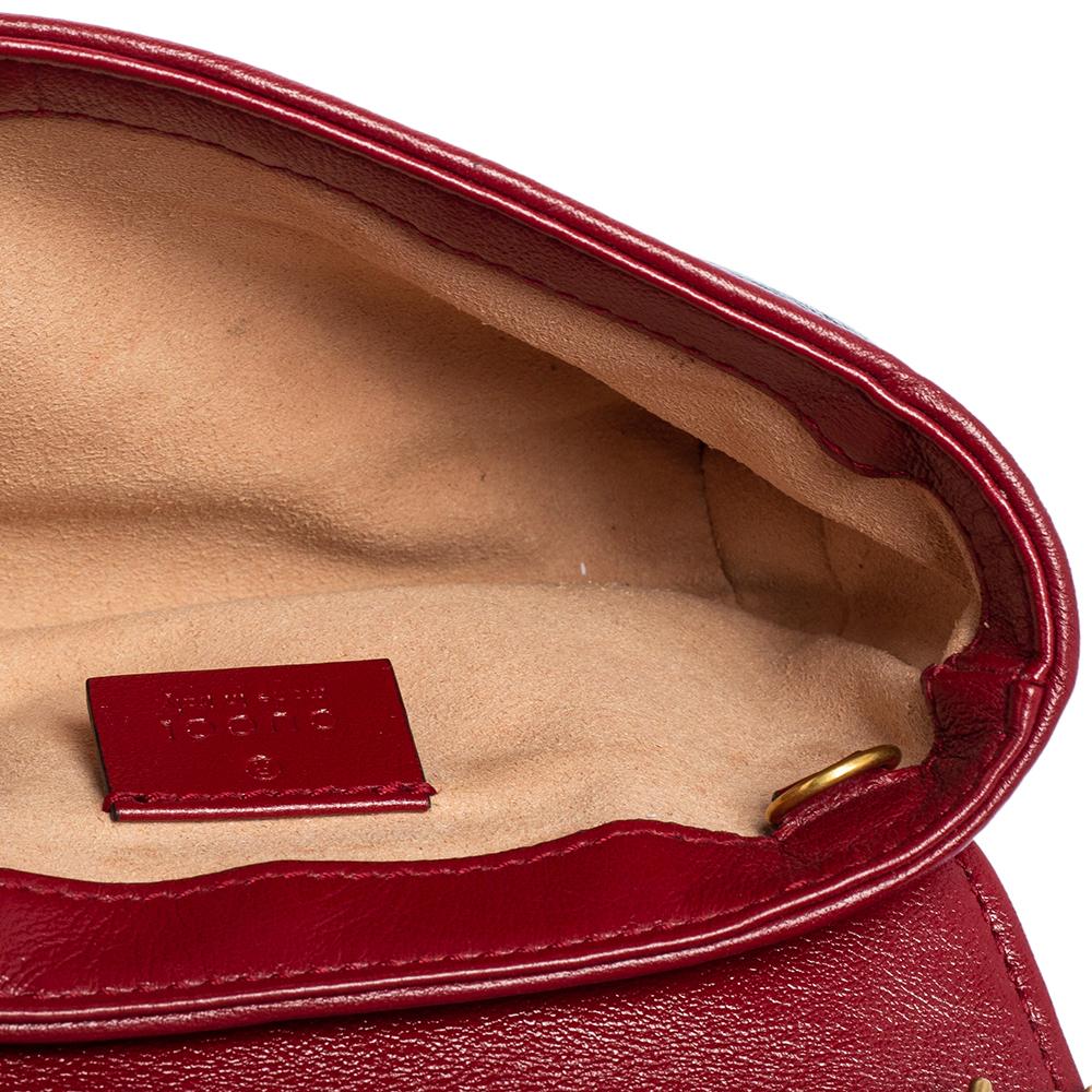 Gucci Black/Red Matelasse Leather Super Mini GG Marmont Torchon Shoulder Bag In Good Condition In Dubai, Al Qouz 2