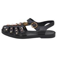 Gucci Black Rubber Crystal Embellishments Caged T-Strap Flat Sandals Size 40