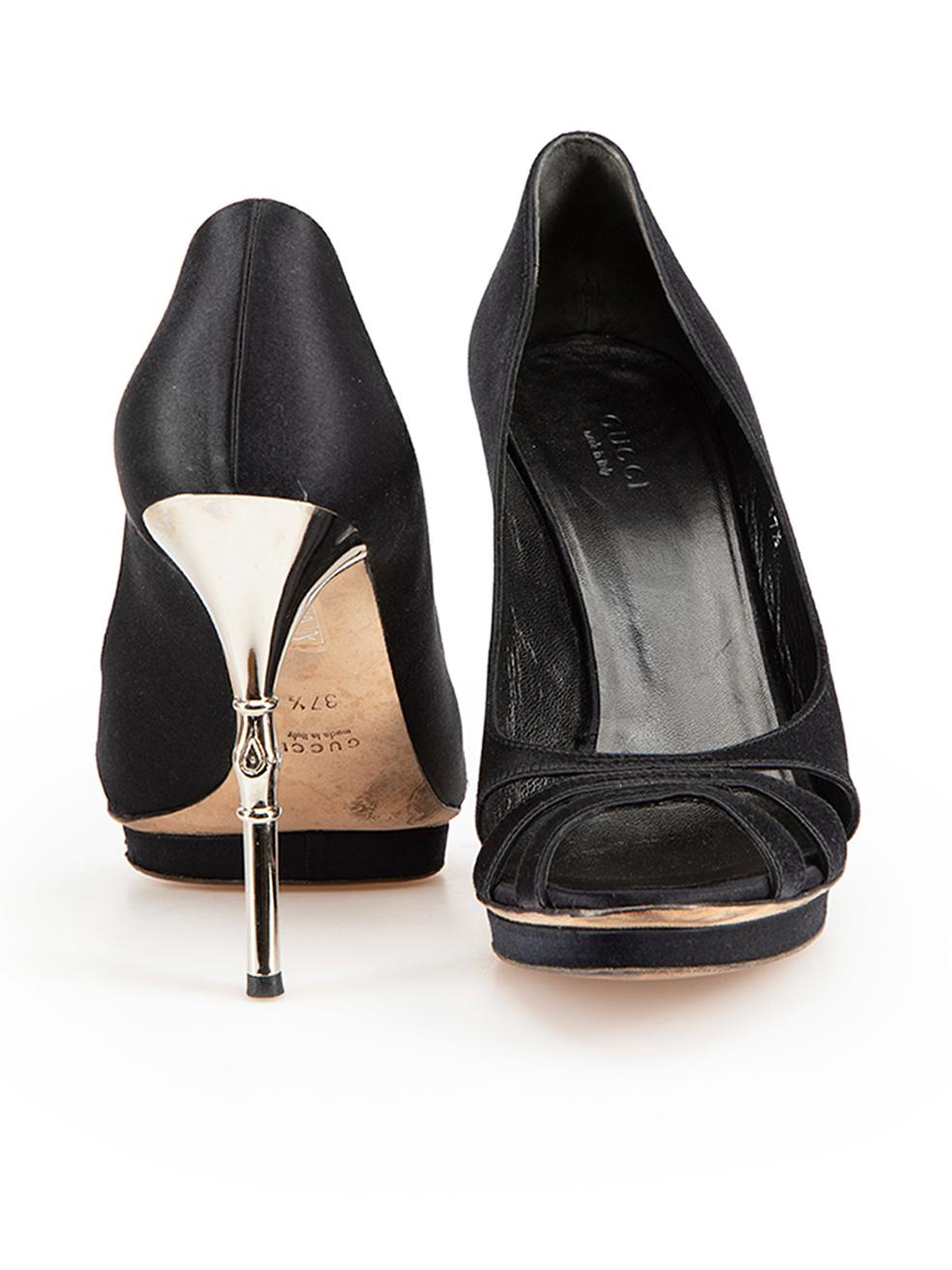Gucci Black Satin Bamboo Heels Size IT 37.5 In Excellent Condition For Sale In London, GB