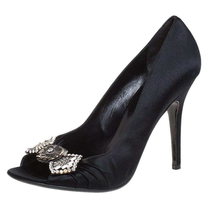 Gucci Black Satin Crystal Bow Embellished Peep Toe Pumps Size 39