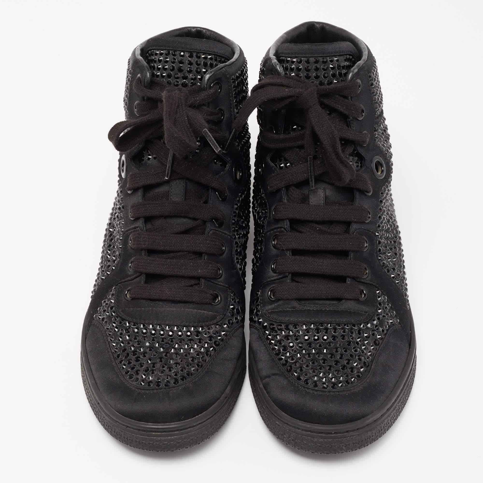 Gucci Black Satin Crystal Embellished Coda High Top Sneakers Size 39 In Good Condition In Dubai, Al Qouz 2