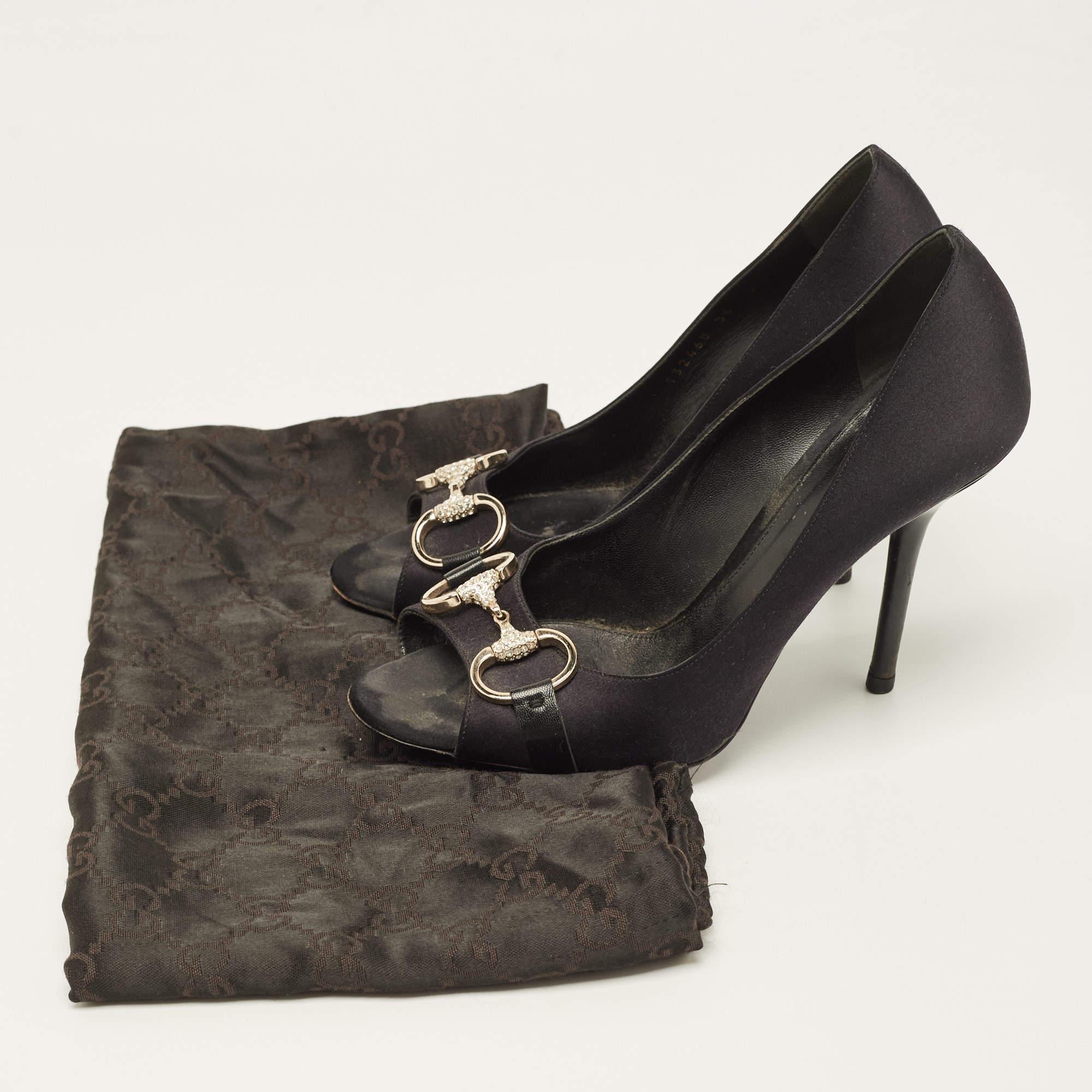 Gucci Black Satin Hollywood Peep Toe Pumps Size 36 For Sale 5