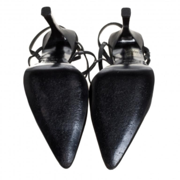 Women's Gucci Black Satin Strappy Pointed Toe Sandals Size 35.5 For Sale