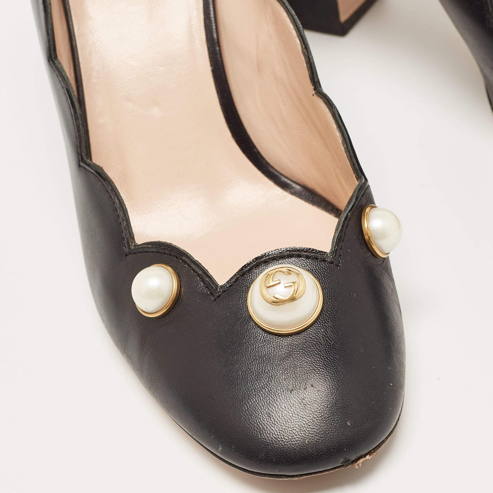 Gucci Black Scalloped Leather Faux Pearl Embellished Willow Pumps Size 38 3