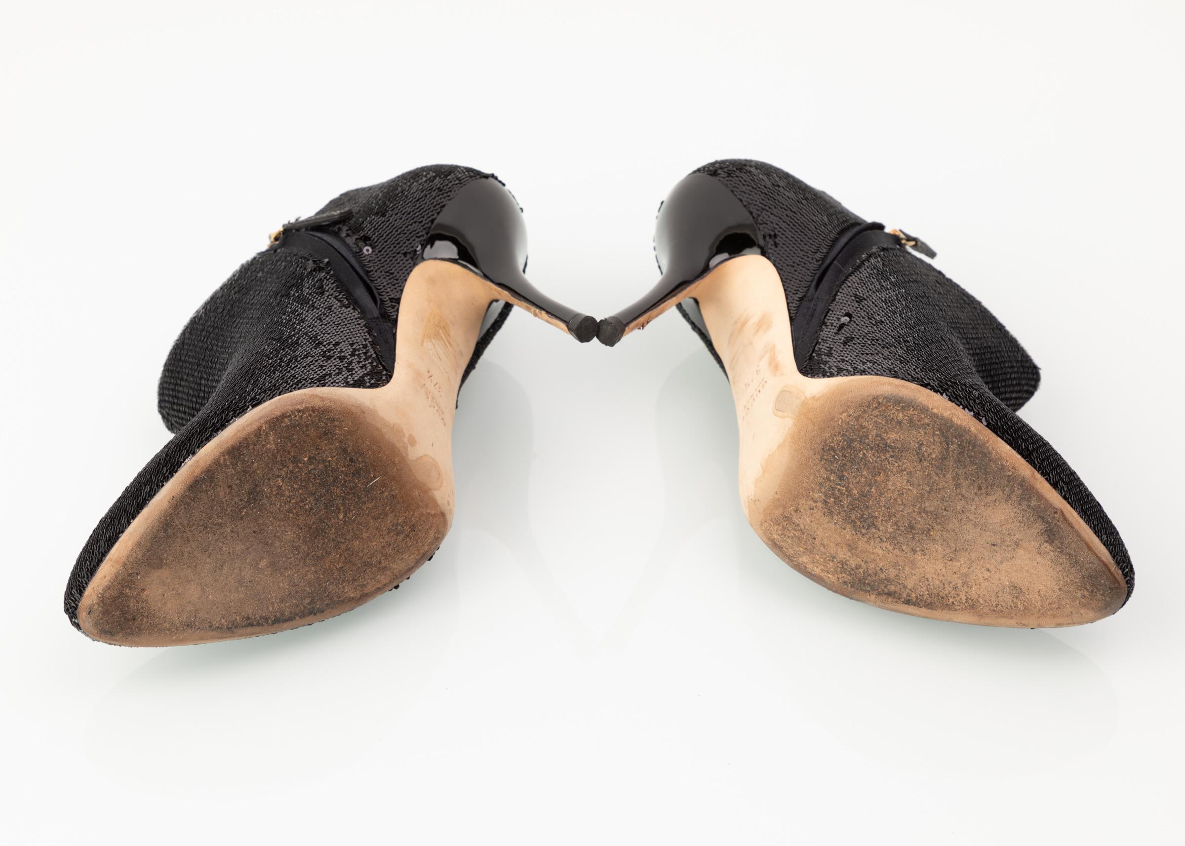 Gucci Black Sequin High Heels Ankle Booties Boots Size 37.5 In Good Condition In Boca Raton, FL