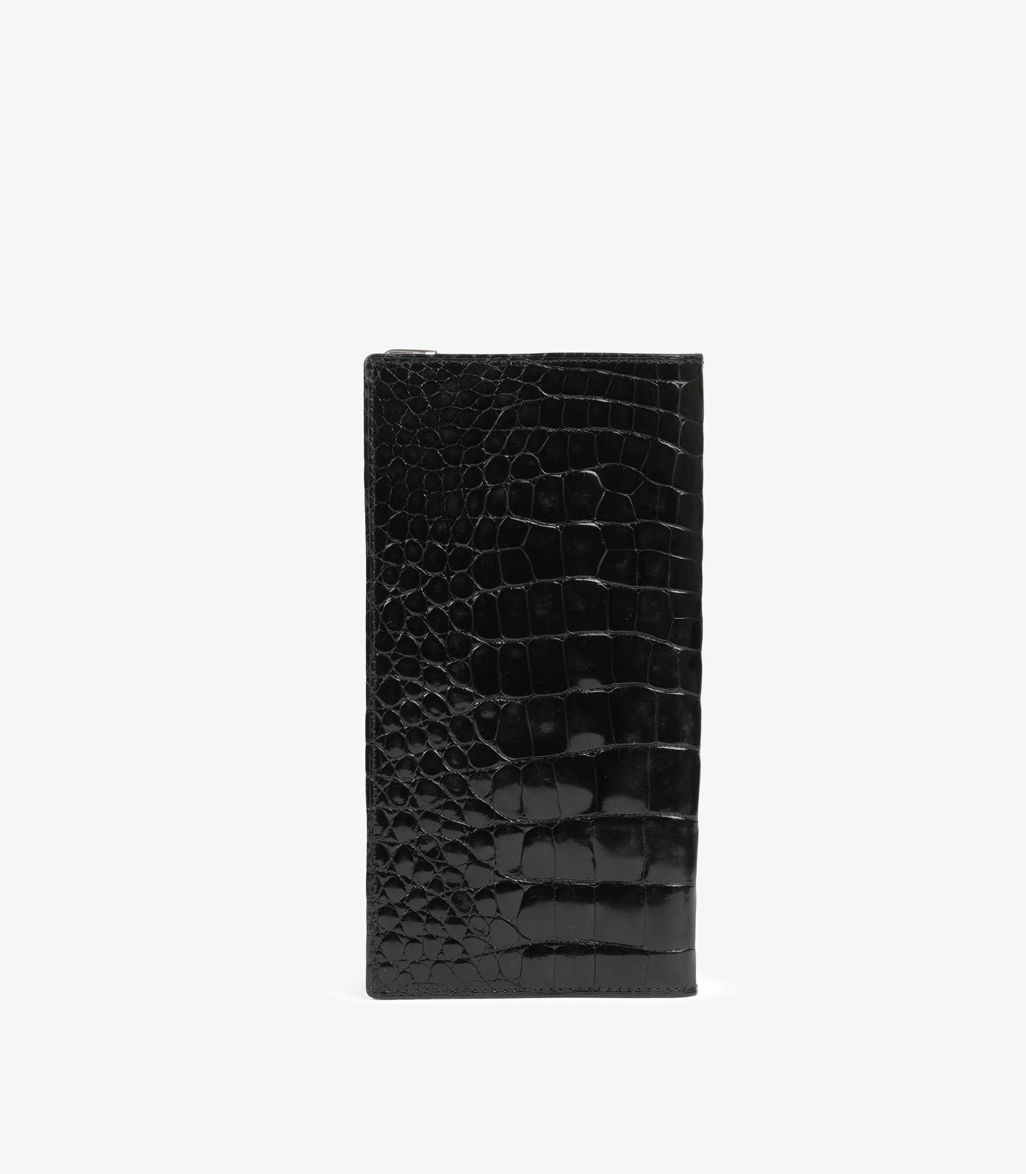 Gucci Black Shiny Alligator Leather Vintage Continental Wallet In Good Condition For Sale In Bishop's Stortford, Hertfordshire
