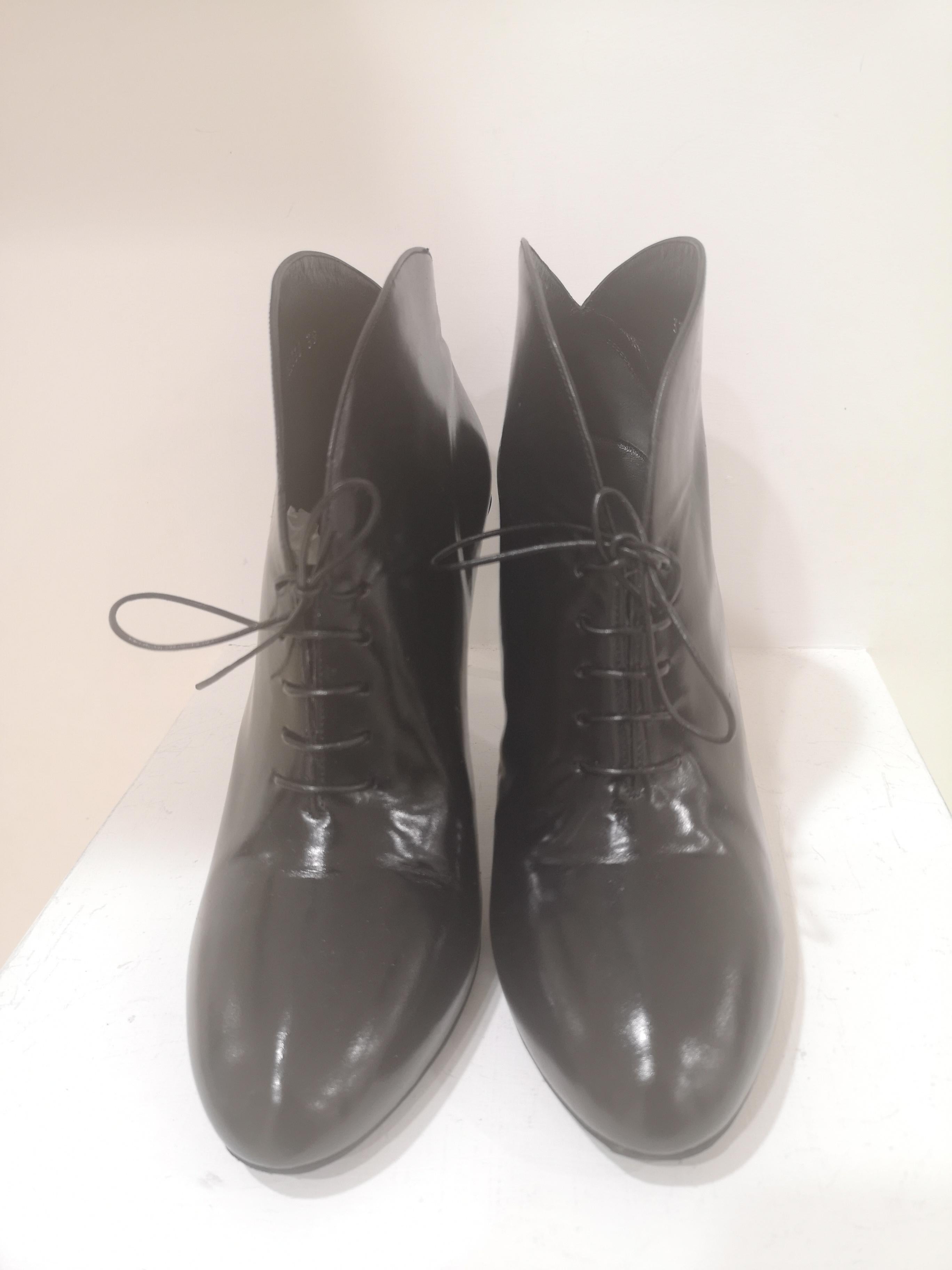 Gucci Black shoes 
made in italy size it 39