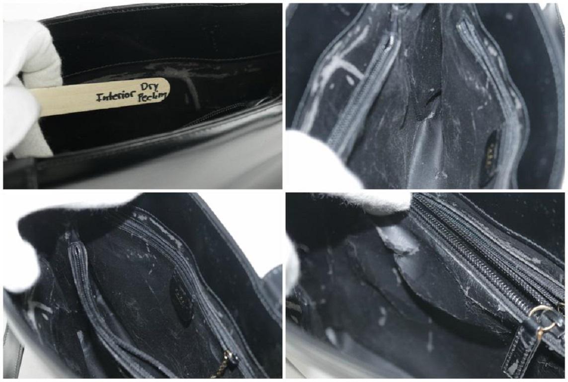 Gucci Black Shopper Tote 9gk1216 Patent Shoulder Bag In Good Condition In Dix hills, NY