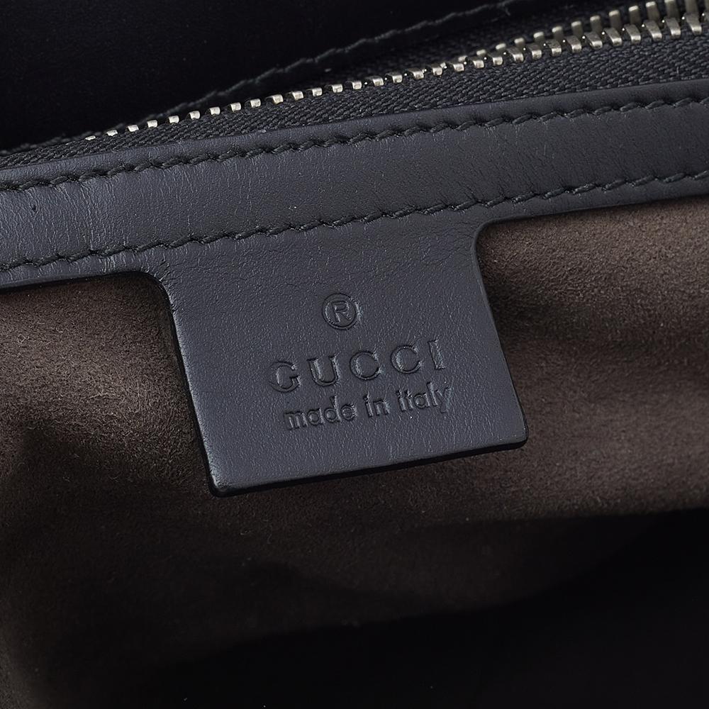 Women's Gucci Black Signature Leather Flap Messenger Bag