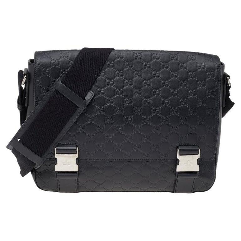 Gucci Black Signature Leather Flap Messenger Bag at 1stDibs