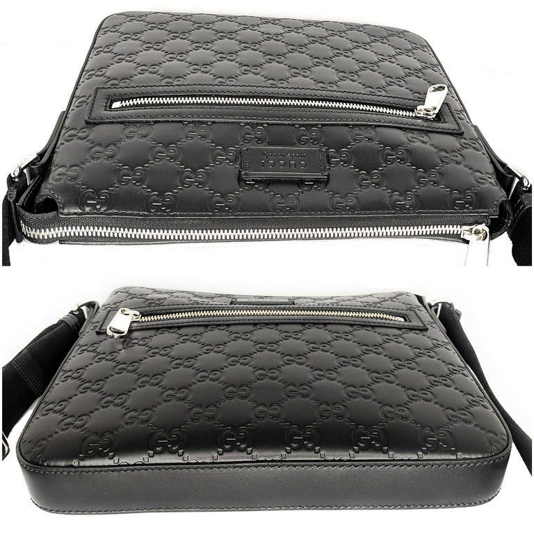 Gucci Black Signature Small Messenger Bag at 1stDibs gucci small messenger bag