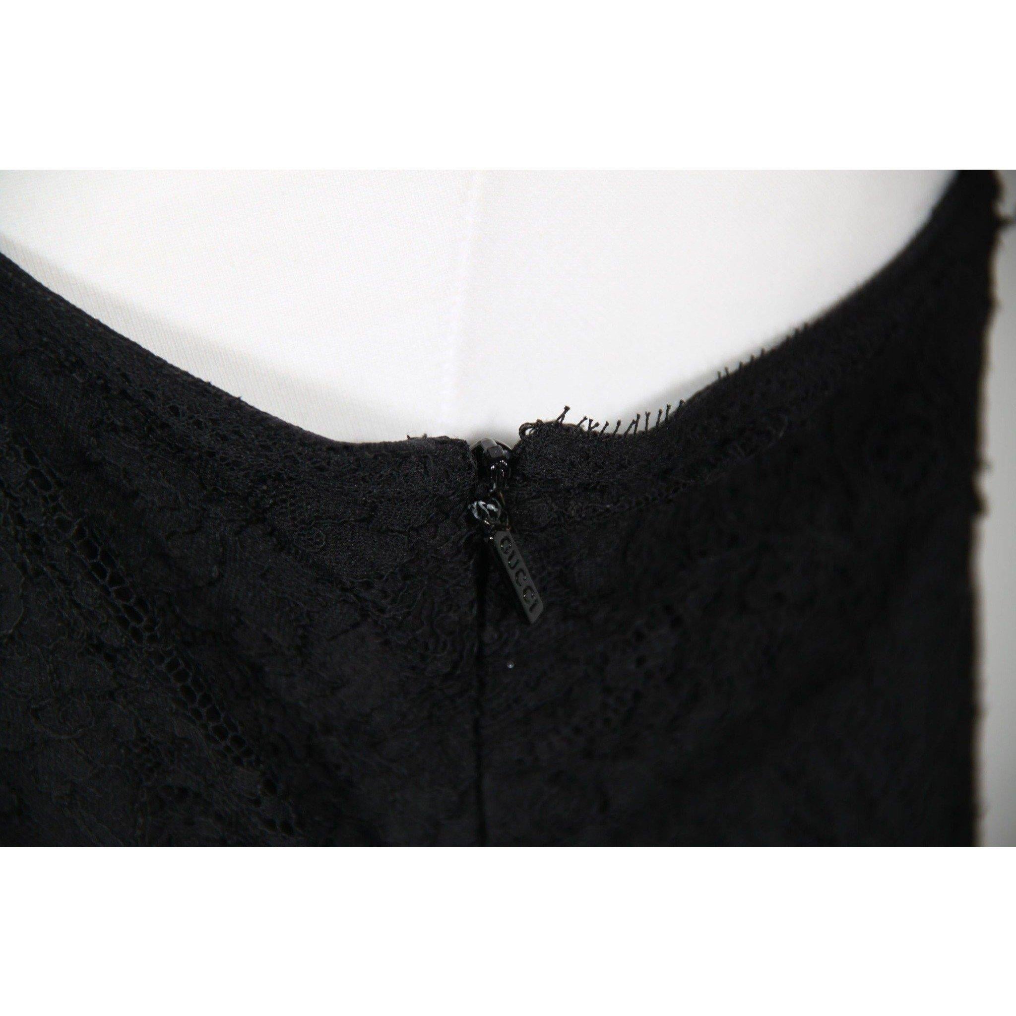 Gucci Black Silk Cami Llttle Black Dress with Lace Trim Size 42 IT In Excellent Condition In Rome, Rome