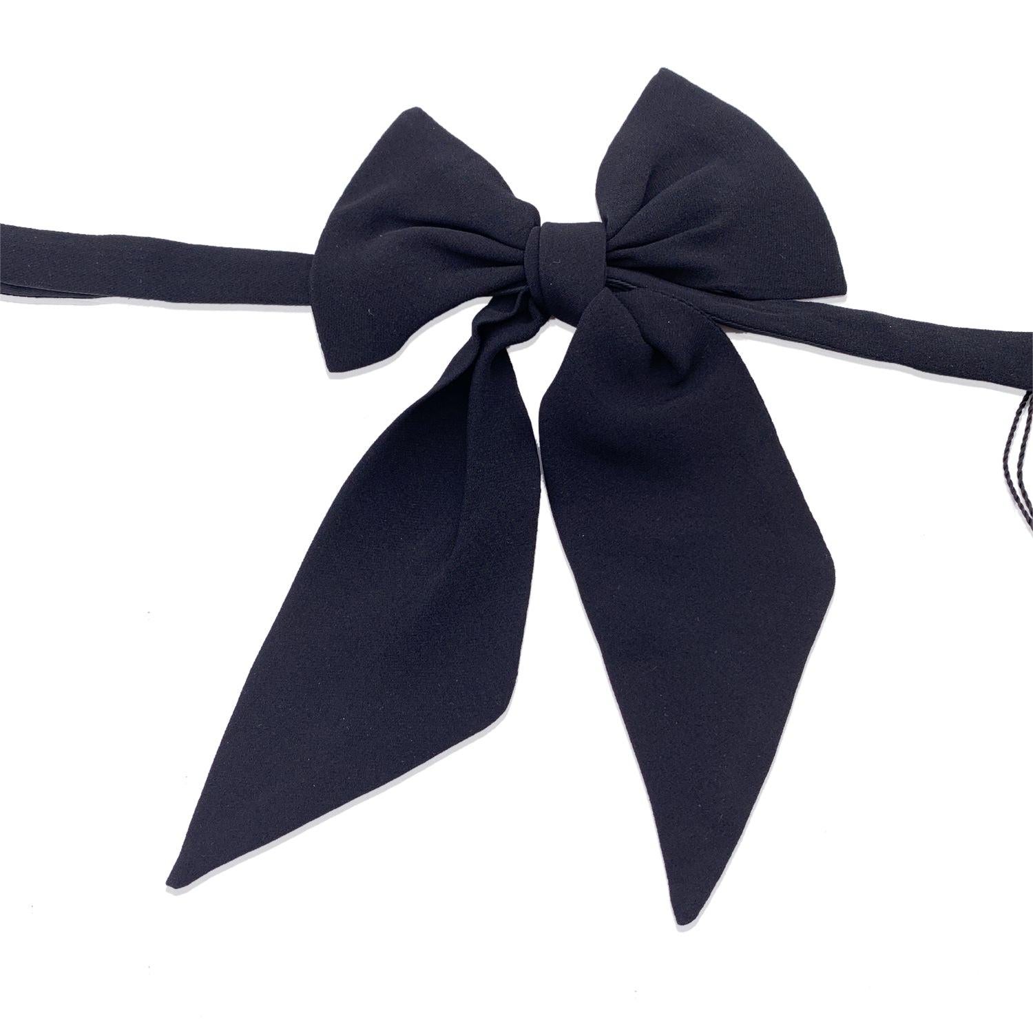 Gucci Black Silk Crepe Papillon Bow Tie with Tips In Excellent Condition In Rome, Rome
