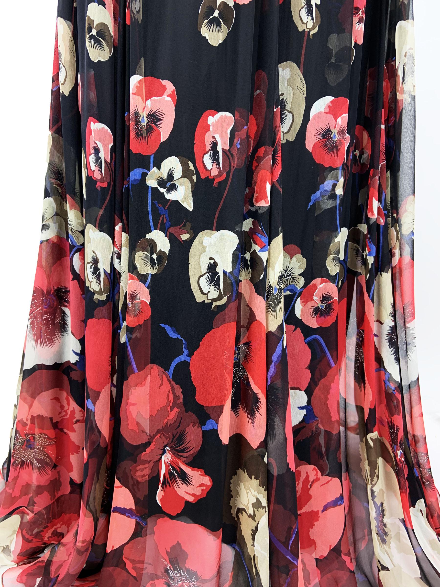 Gucci Black Silk Plunging Pansies Flowers Print Long Dress Gown Italian 42 US 6 For Sale 4