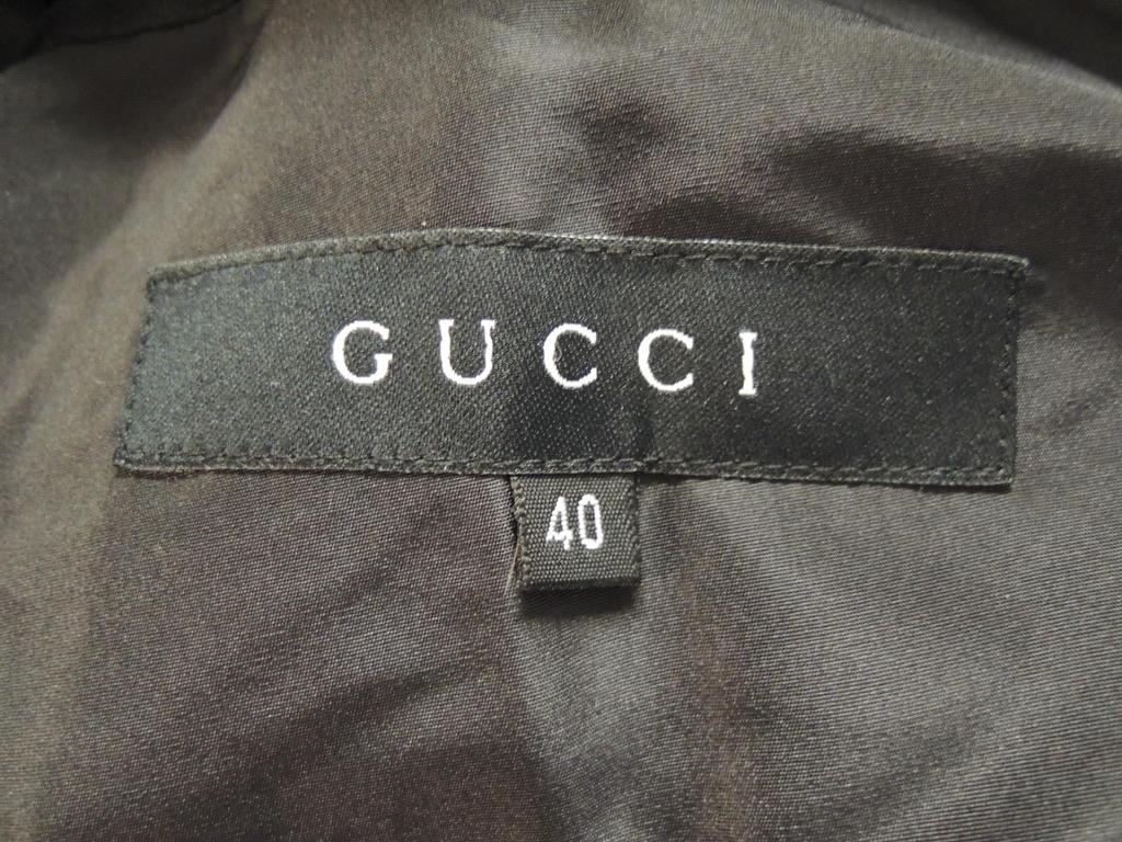 Gucci Blazerjacke mit Rundhalsausschnitt aus schwarzer Seide im Angebot 3