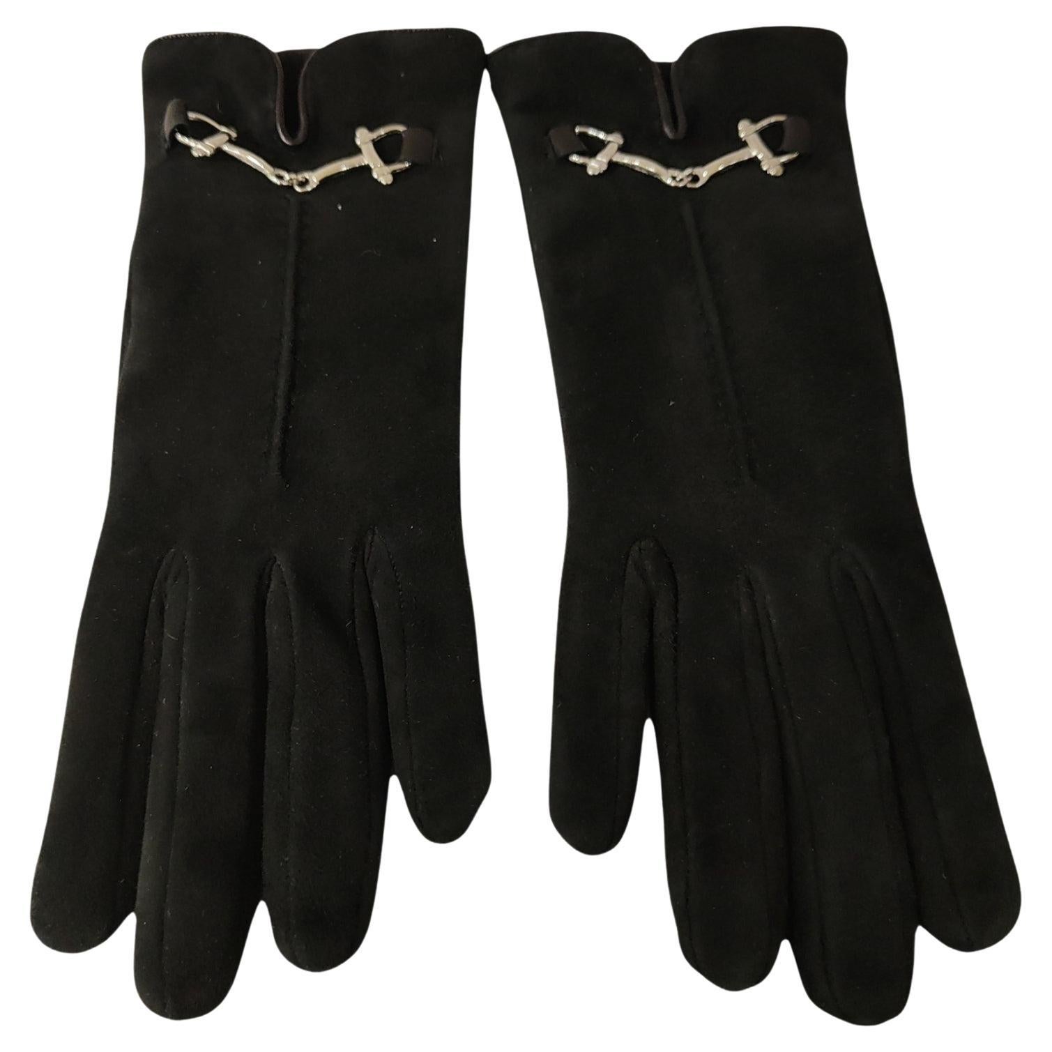 Gucci Handschuhe aus schwarzem Silber mit Kettenbesatz