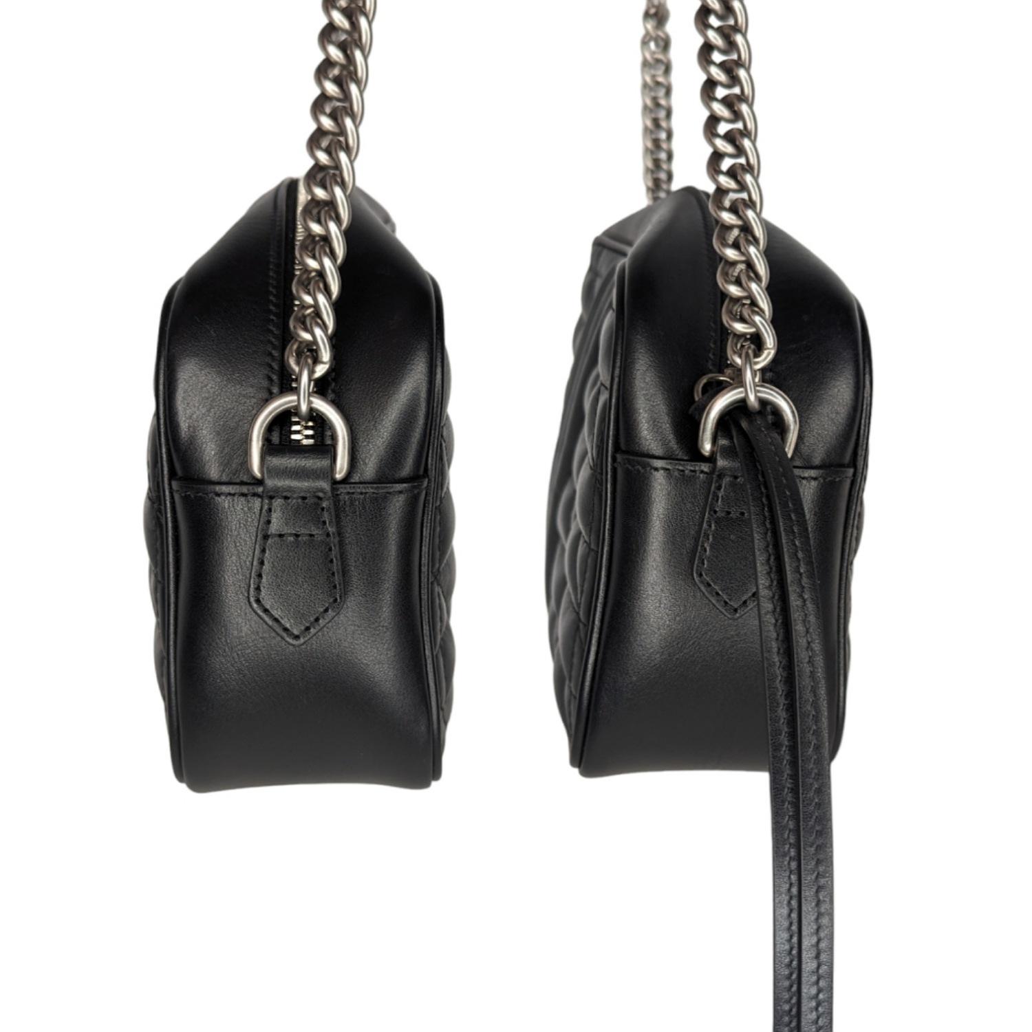 Gucci Schwarze kleine Aria Marmont Matelasse Kameratasche mit Crossbody in Schwarz im Zustand „Hervorragend“ im Angebot in Scottsdale, AZ