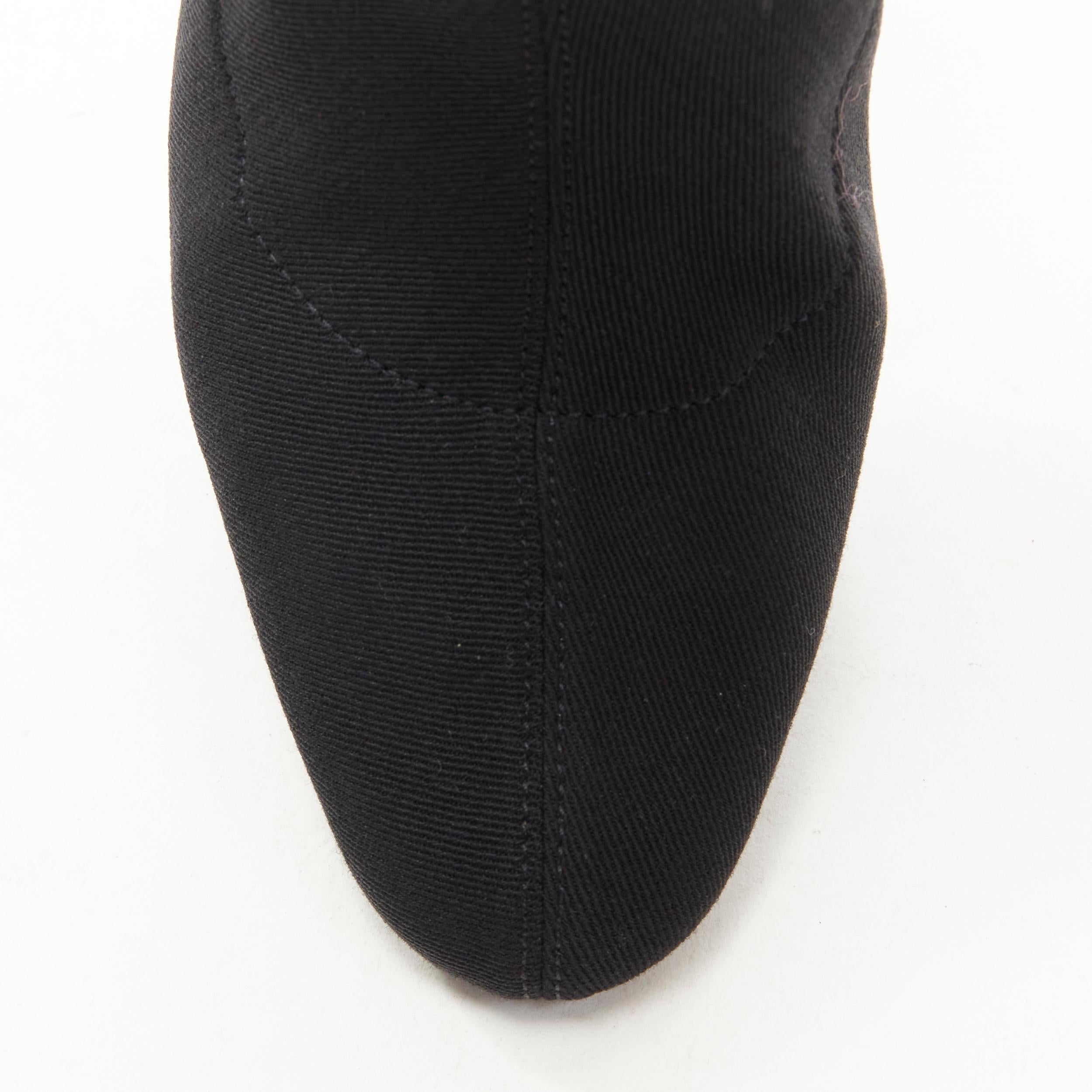 Gucci - Bottes à talons hauts en maille noire avec bordure en toile, taille EU 36,5 en vente 3