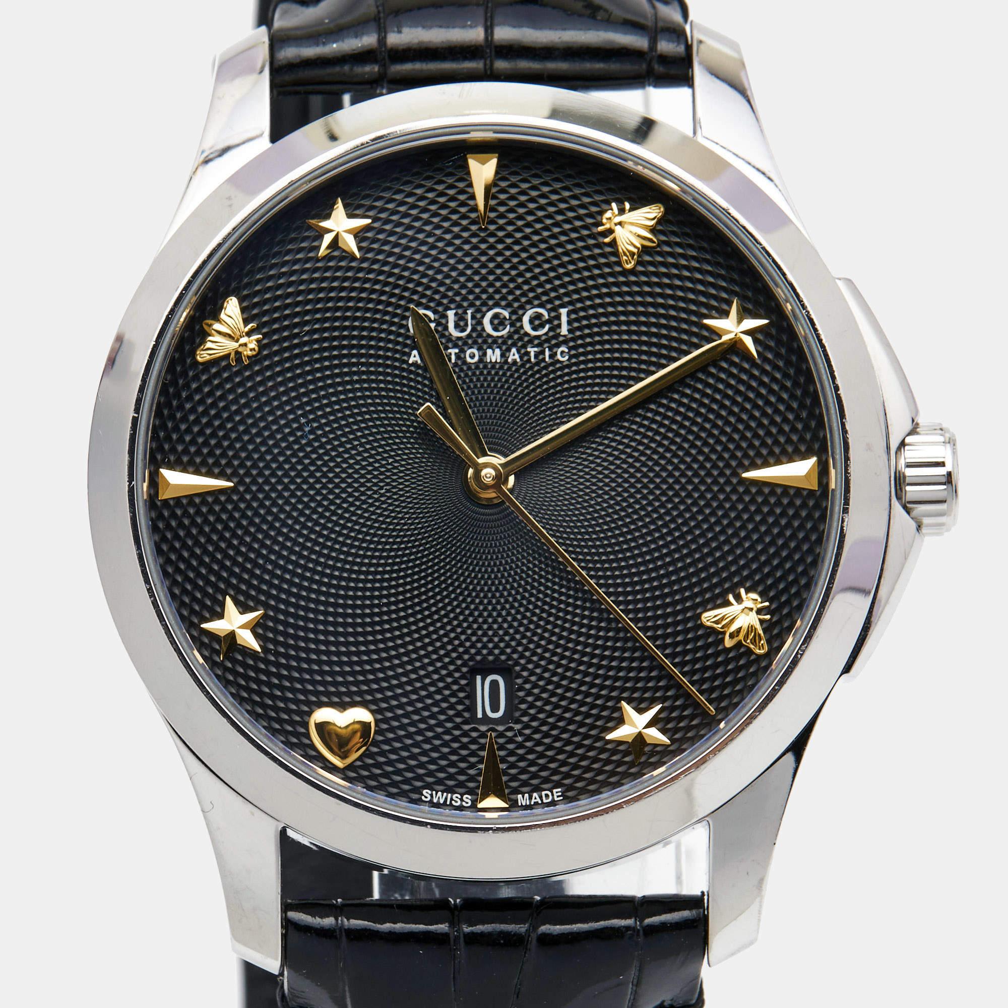 Your everyday style deserves the touch of luxury brought by this wristwatch from Gucci. Crafted from stainless steel, the designer watch is set with a sturdy case, a black dial, and a comfortable alligator bracelet.

