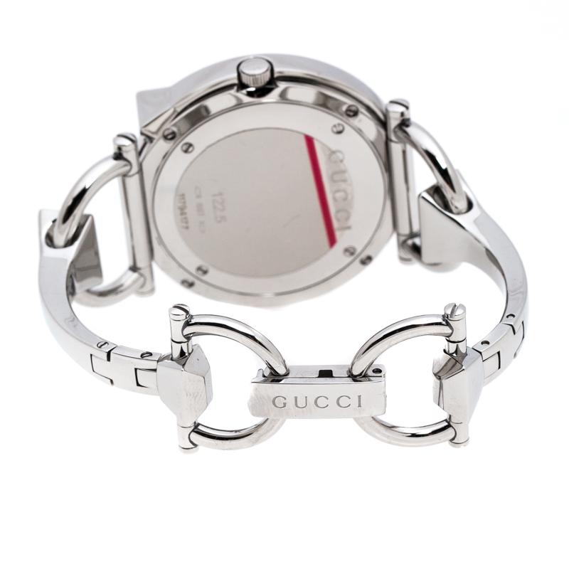 Gucci Black Stainless Steel Chiodo YA122502 Women's Wristwatch 36 mm In Good Condition In Dubai, Al Qouz 2
