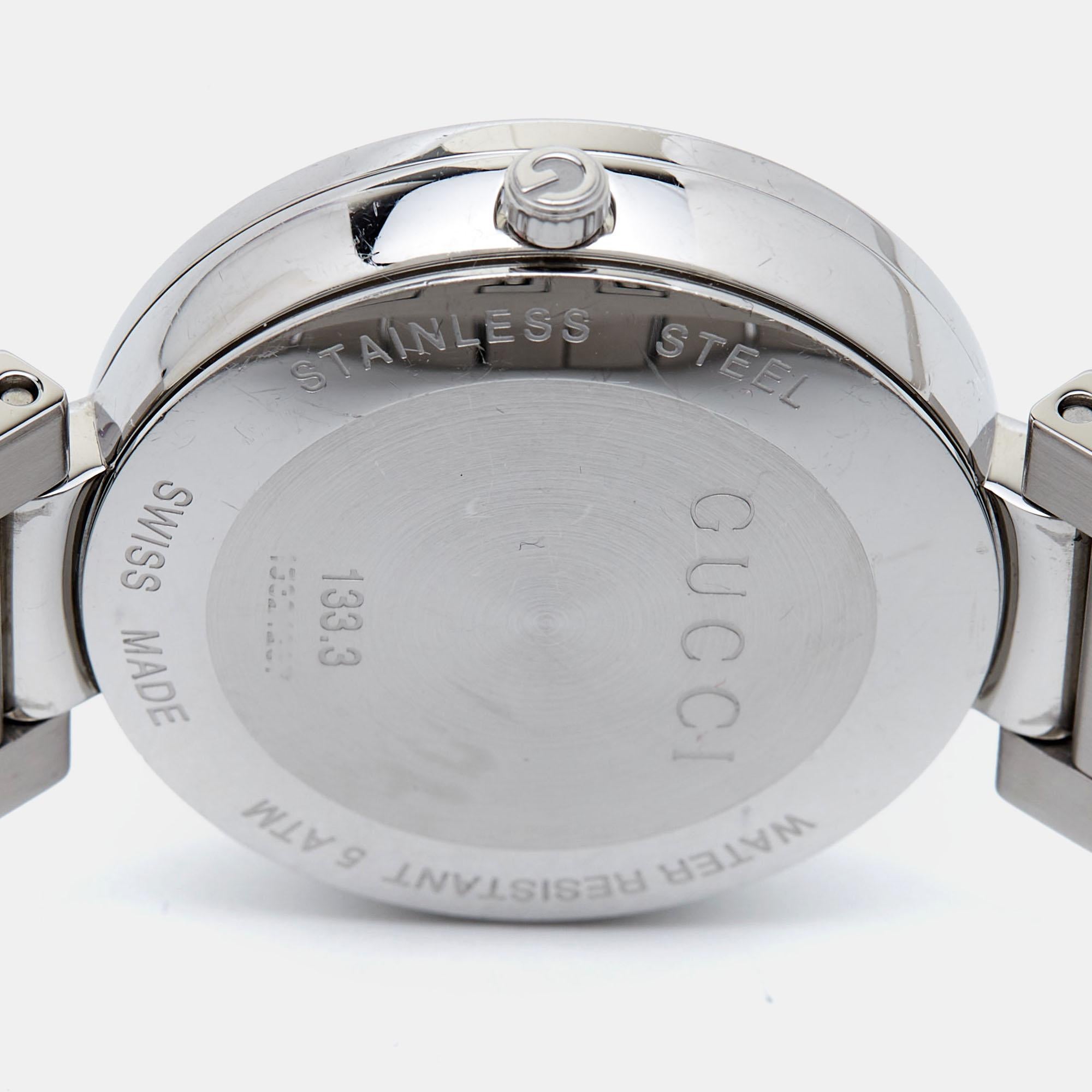 Gucci Black Stainless Steel Interlocking G YA133307 Women's Wristwatch 37 mm In Good Condition For Sale In Dubai, Al Qouz 2