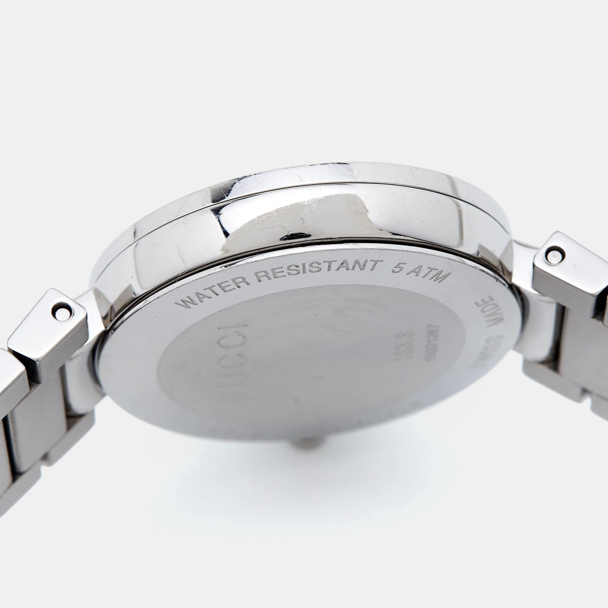 Gucci Black Stainless Steel Interlocking G YA133307 Women's Wristwatch 37 mm For Sale 2