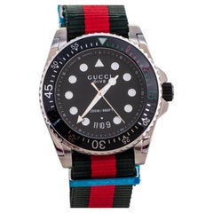 Gucci Black Stainless Steel Nylon Dive YA136209 Men's Wristwatch 45 mm