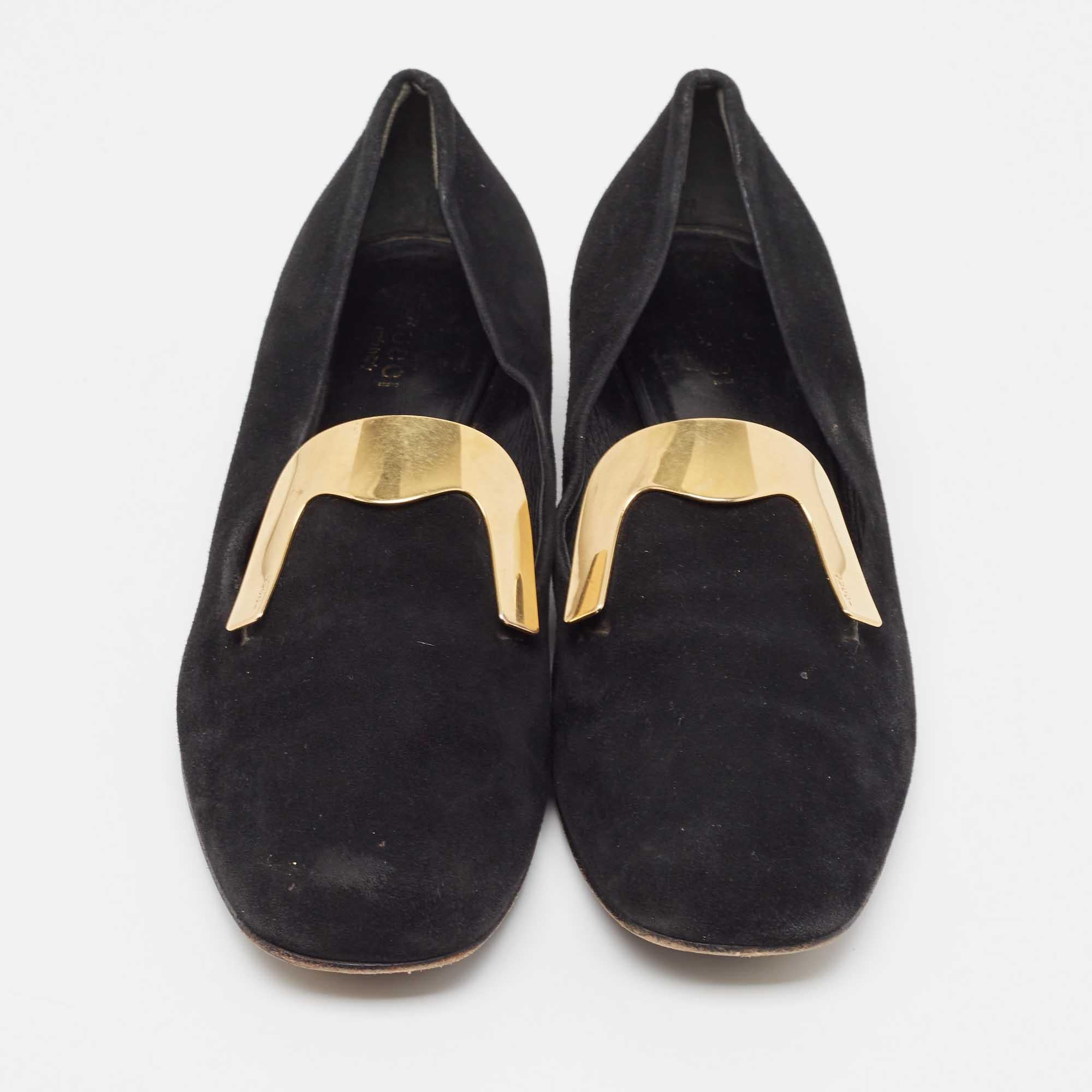 Gucci Black Suede Alma Classic Smoking Slippers Size 39.5 In Excellent Condition For Sale In Dubai, Al Qouz 2