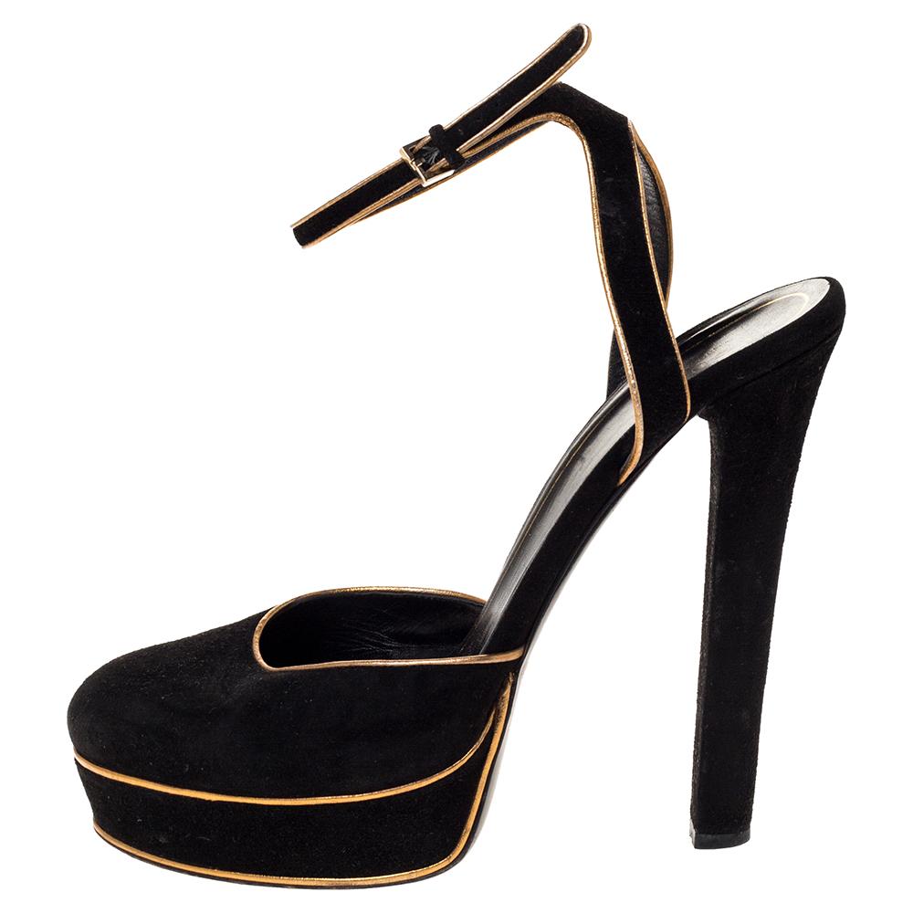 Keep your comfort at maximum with these beautiful suede sandals. The platforms and high heels add style to your basic pair of sandals. These sandals from Gucci are one of a kind in trendy women's footwear. These black sandals are perfect for a