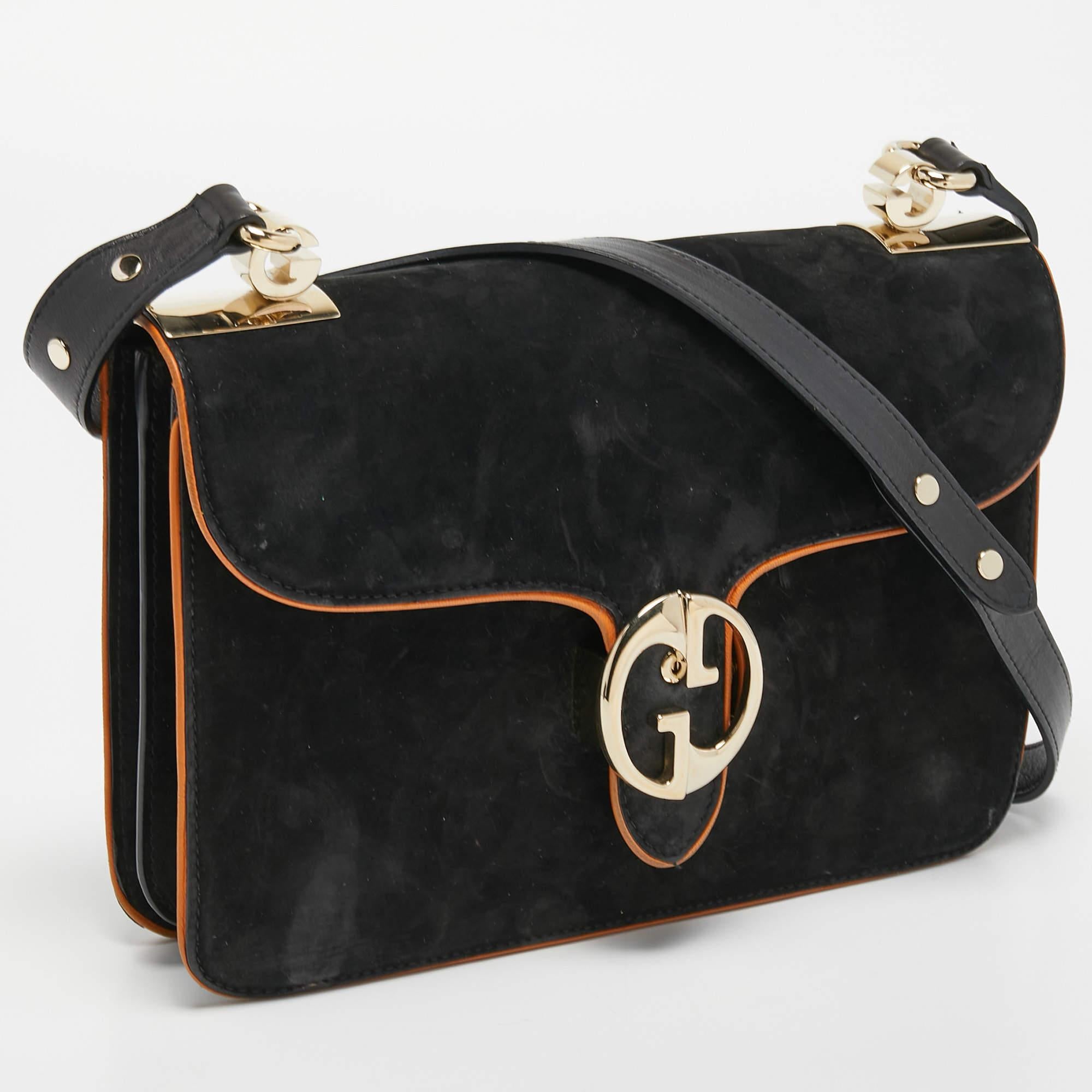 Gucci Black Suede and Leather 1973 Flap Shoulder Bag In Fair Condition In Dubai, Al Qouz 2