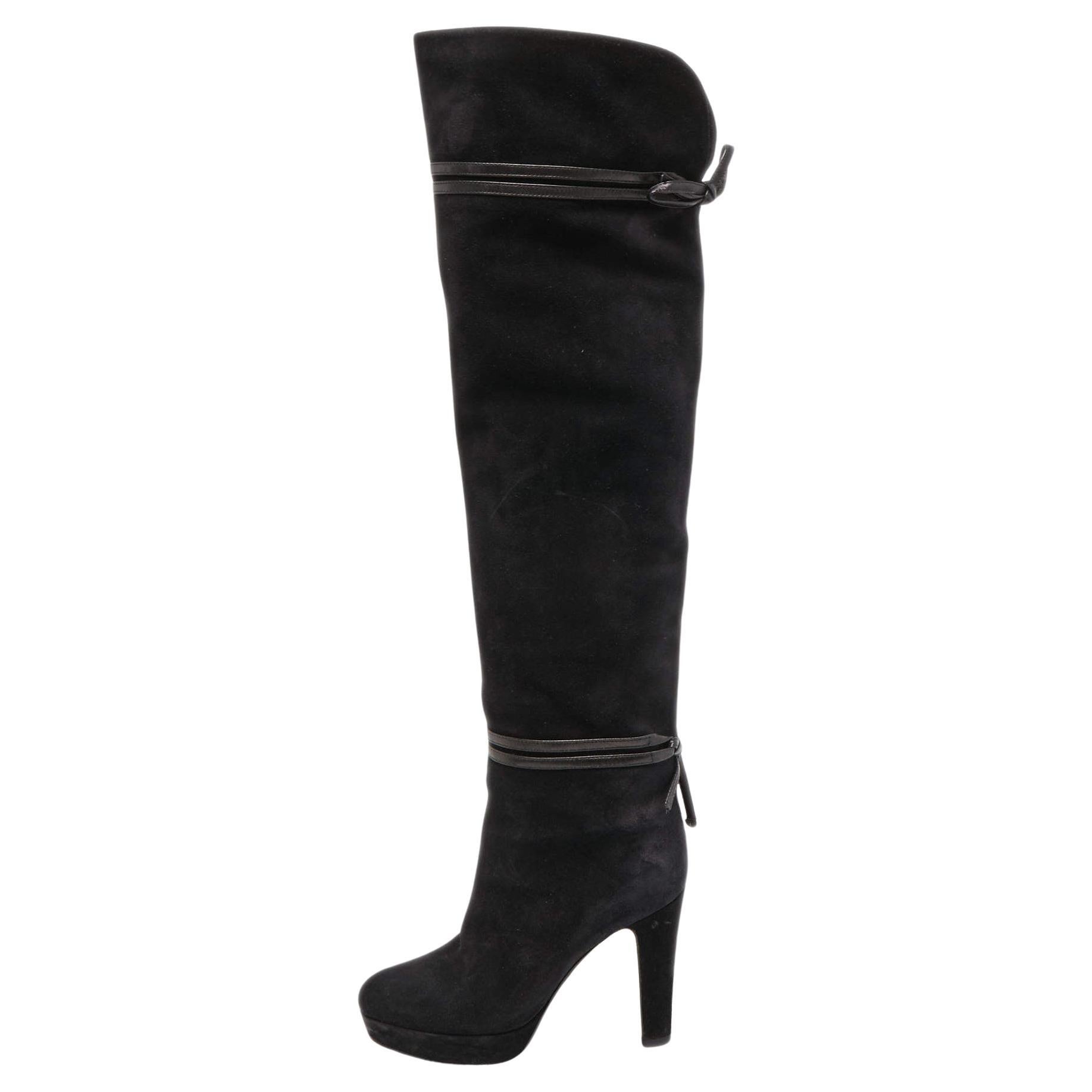 Gucci Black Suede and Leather Bow Over The Knee Boots Size 36.5 For Sale