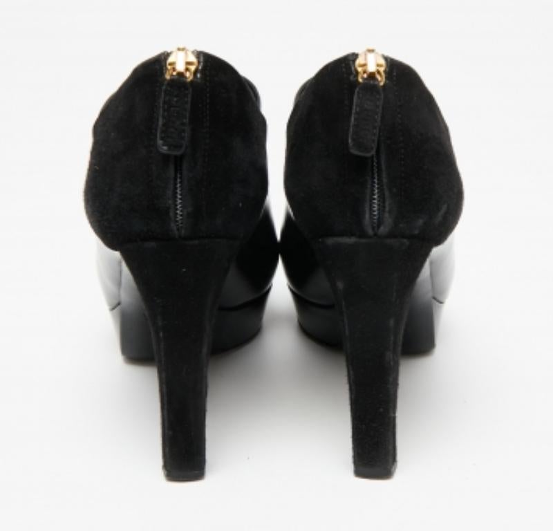 Gucci  Botines de ante negro y charol talla 37.5 en Bastante bueno estado para la venta en Dubai, Al Qouz 2
