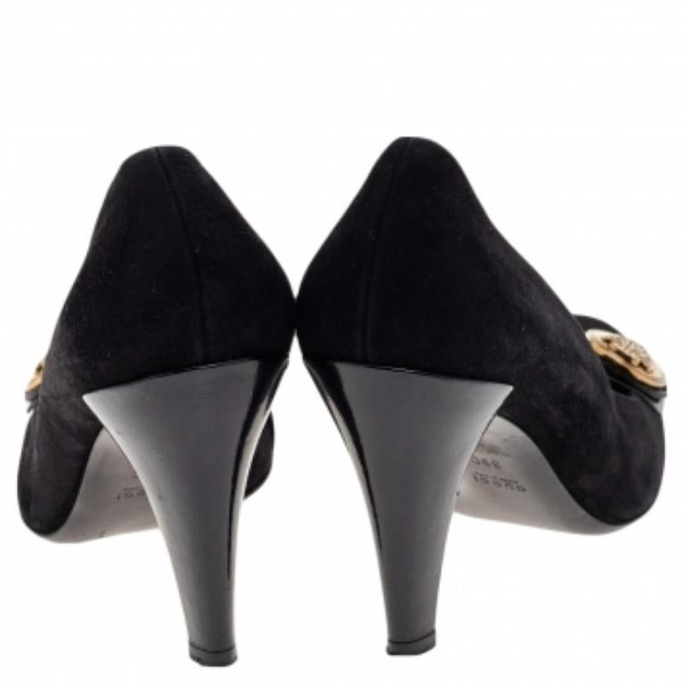 Gucci Bombas de ante negro y charol Hysteria Talla 39 en Bueno estado para la venta en Dubai, Al Qouz 2