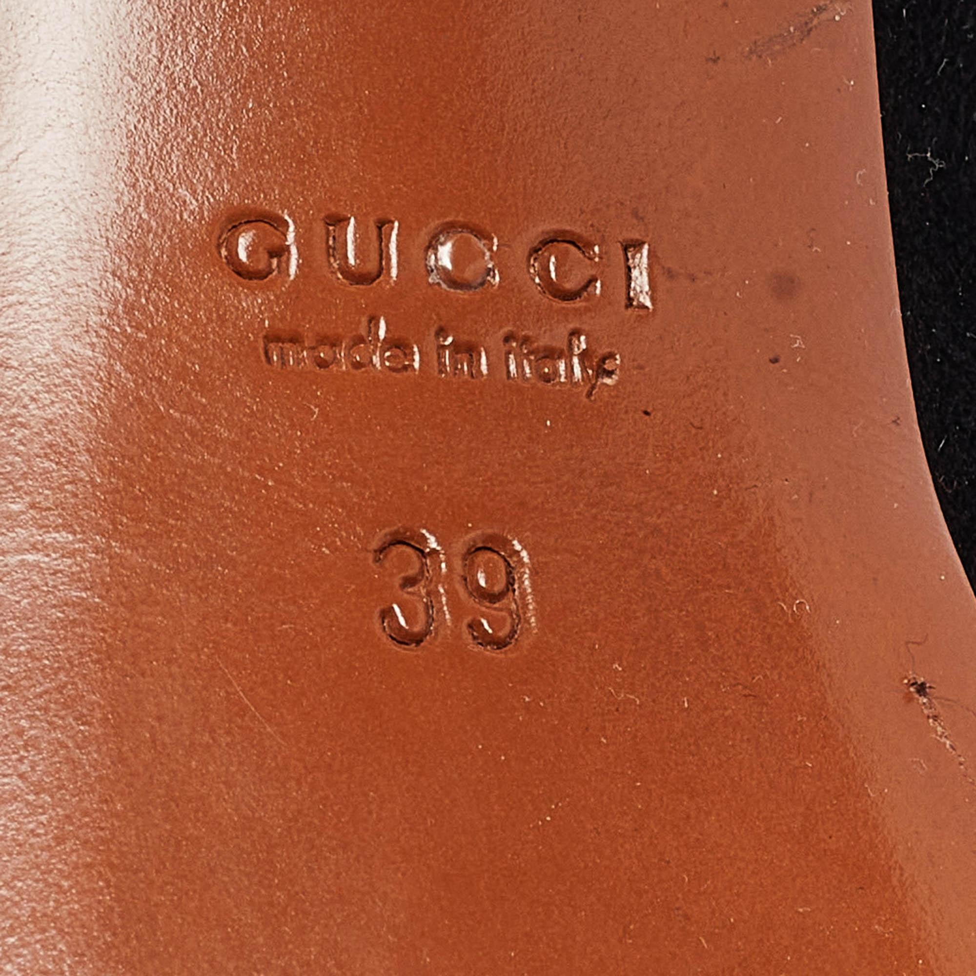 Gucci Black Suede Betty Ankle Strap Pumps Size 39 For Sale 3