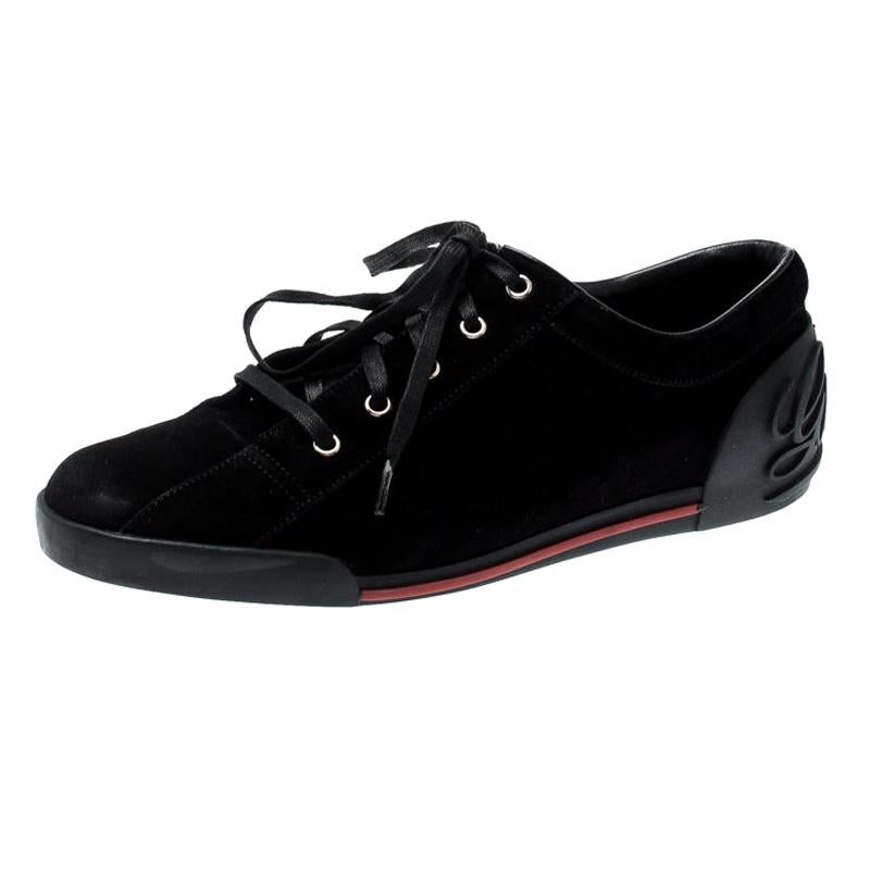 gucci script sneakers