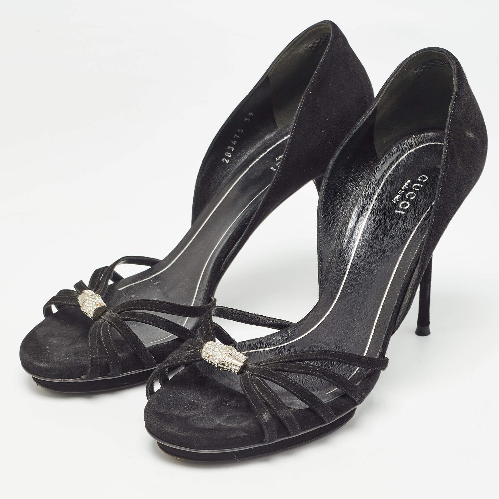 Make a chic style statement with these designer pumps. They showcase sturdy heels and durable soles perfect for your fashionable outings