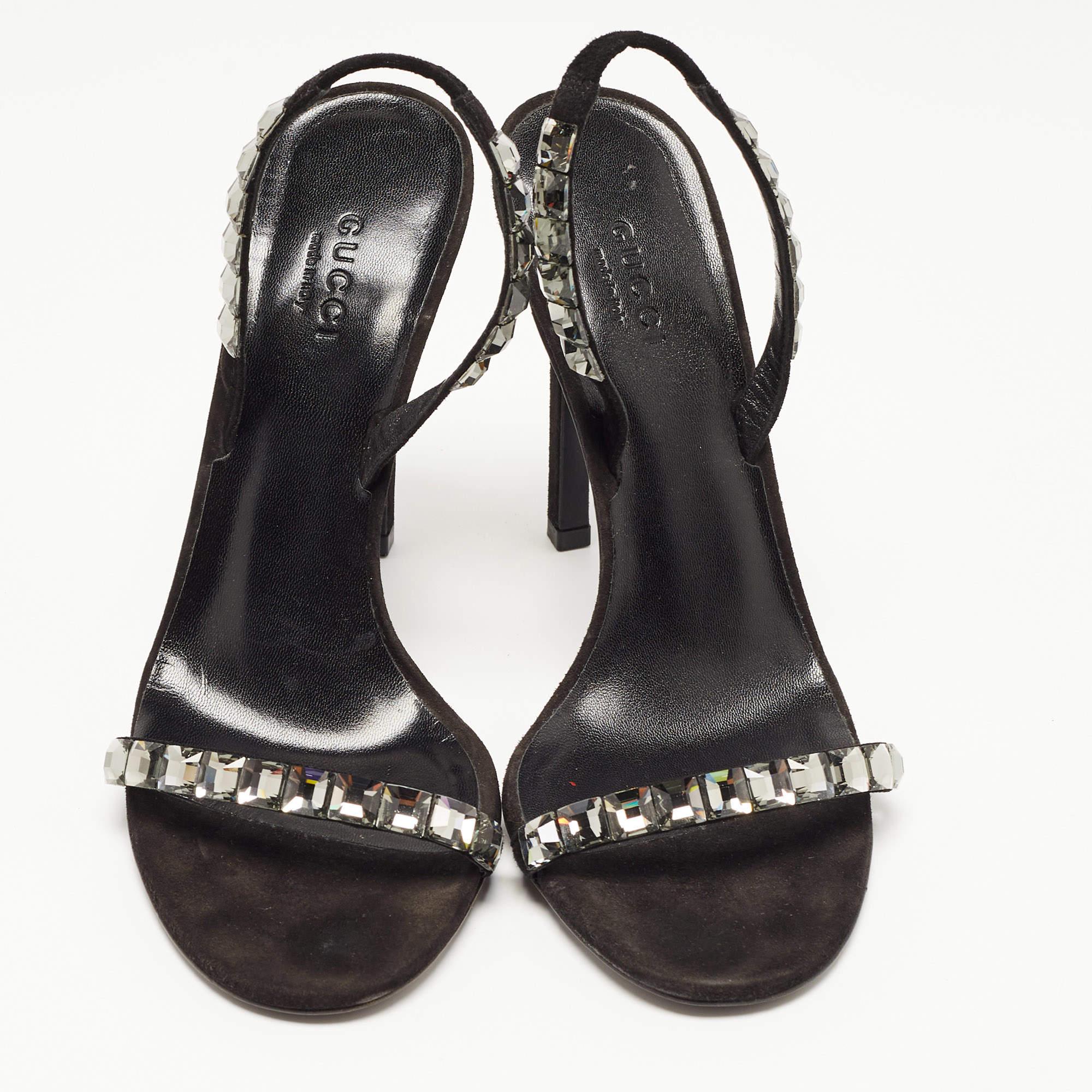 Gucci Black Suede Embellished Mallory Sandals Size 37 In Good Condition For Sale In Dubai, Al Qouz 2