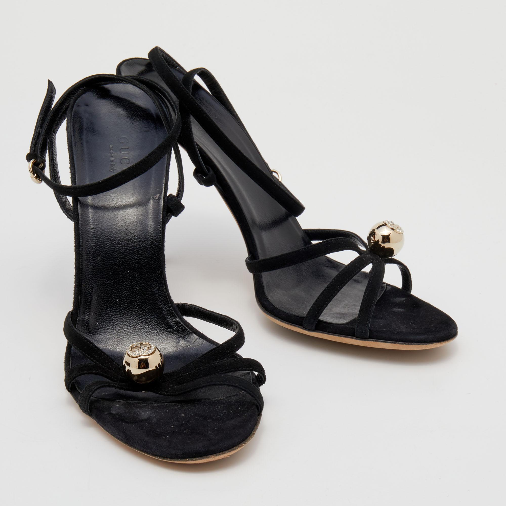 Gucci Black Suede GG Crystal Embellished Ankle Strap Sandals Size 39 In Good Condition In Dubai, Al Qouz 2