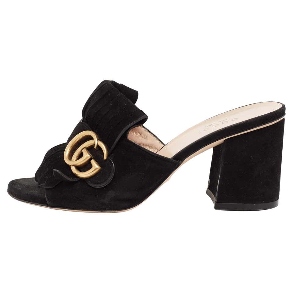 Gold Mules - 57 For Sale on 1stDibs | gold mules heels, gold mule sandals, gold heel mules